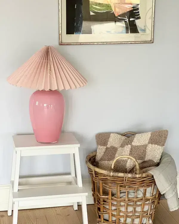 Table lamp with mouth blown glass in pink - Anne Sofie