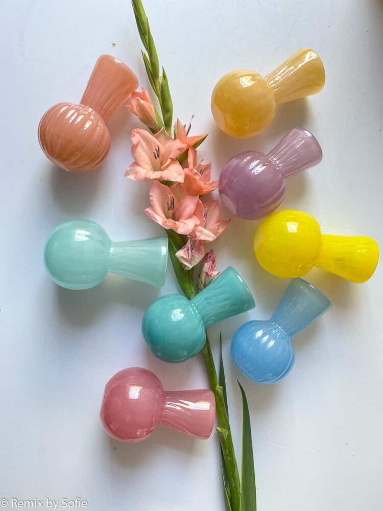 Anne Flohr keyhole vase