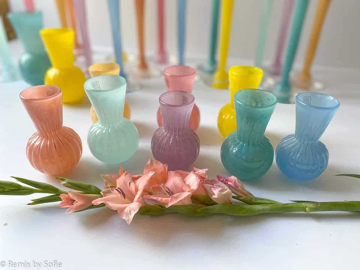 Anne Flohr keyhole vase