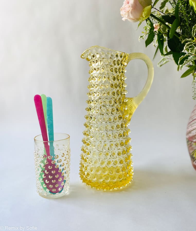 Eiffiel jug in yellow, high jug in yellow, anna von lipa jug, anna von liap glass, hedgehog jug high, anne von lipa dealer, remix by sofie, jugs, glass jugs, hobnail glass, pinapple glass,