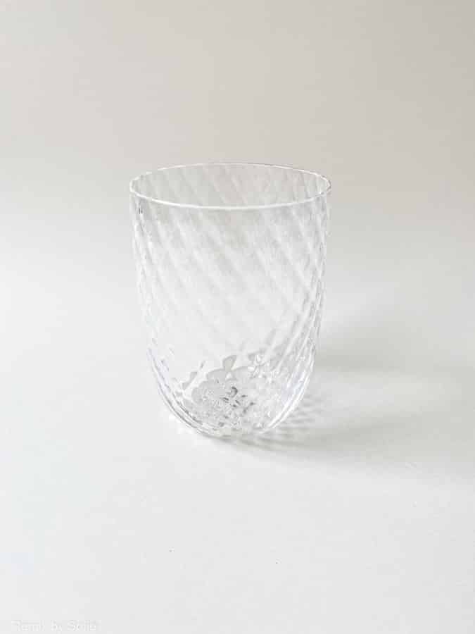 harlequin ready, mix and match glass, anna von lipa glass, anna von lipa retailer, table setting, mouth blown glass, bohemian glass, remix by sofie, water glass, drinking glass