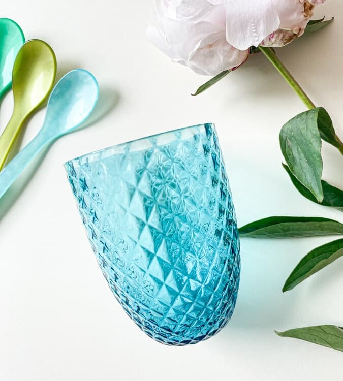 harlequin in dark aqua, harlequin glass, oliive glass, bamboo glass, anna von lipa mix & match, swil glass, wawe glass, harlequin glass, tumbler, water glass, drinking glass, drinking glass, stained glass, home interior, table cover, glass from anna von lipa, anna von lipa dealer, remix by sofie