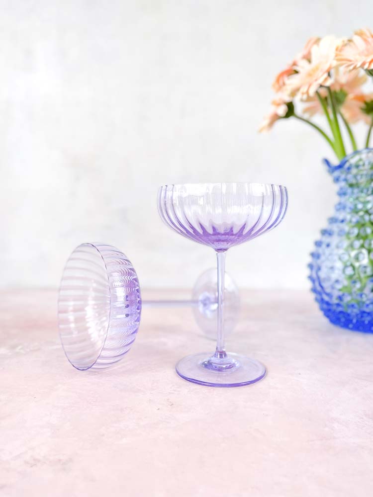 Anna von Lipa champagne glass in lilac