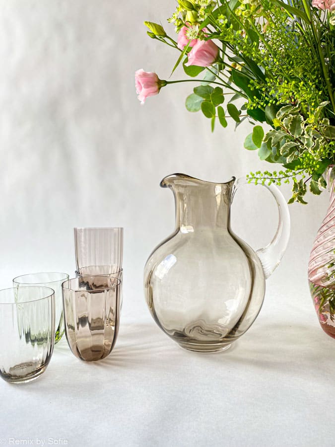 swirlande, jug with swirl, light chocolate, anna von lipa, swirl jug, glass jug, mouth blown jug, glass jug, anna von lipa glass, anna von lipa retailer, remix by sofie