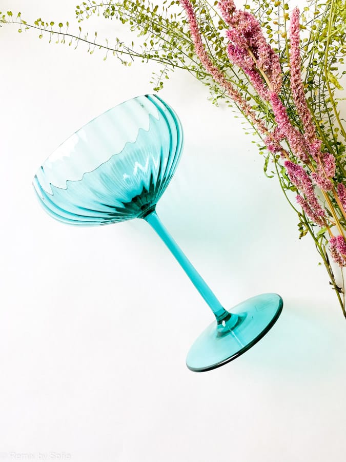 lyon champagne bowl in turquoise, remix by Sofia, Anna von Lipa, champagne bowl, champagne glass, party glass.