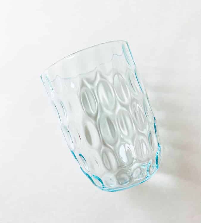 olive i lys aqua, anna lipa dealer, anna von lipa glass,mix and match, mix & match glass, remix by sofie, housing magazine, home interior, water glass, mix & match,anna von lipa mix & match, swil glass, wawe glass, harlequin glass, tumbler, water glass, drinking glass, drinking glass, colorful living,