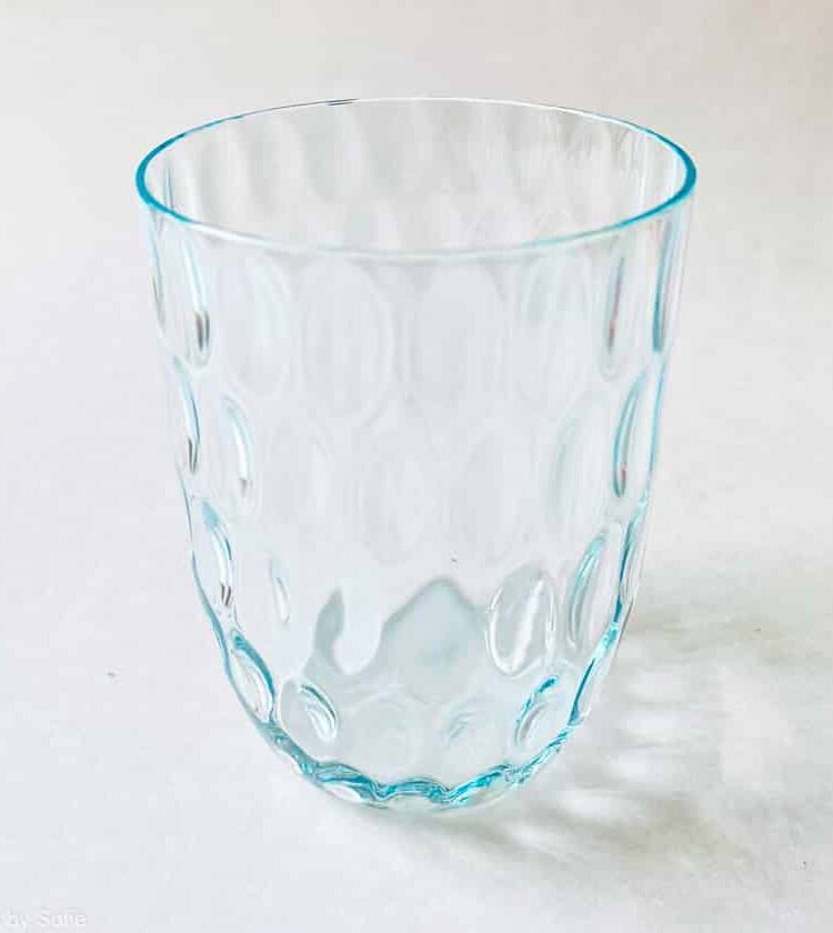olive i lys aqua, anna lipa dealer, anna von lipa glass,mix and match, mix & match glass, remix by sofie, housing magazine, home interior, water glass, mix & match,anna von lipa mix & match, swil glass, wawe glass, harlequin glass, tumbler, water glass, drinking glass, drinking glass, colorful living,