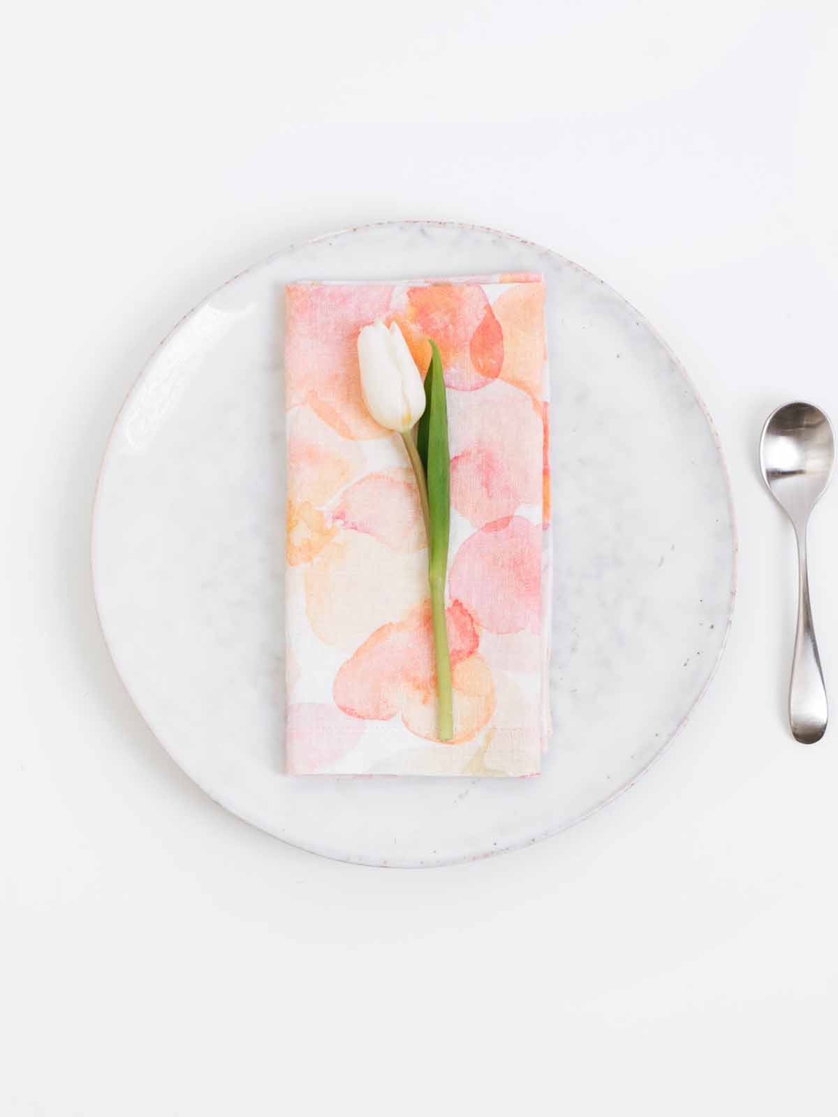 napkin pink flowers, linen spoken tablecloths and napkins, linen, linen, tableware, remix by Sophie, linen cloth, linen tablecloth, organic.