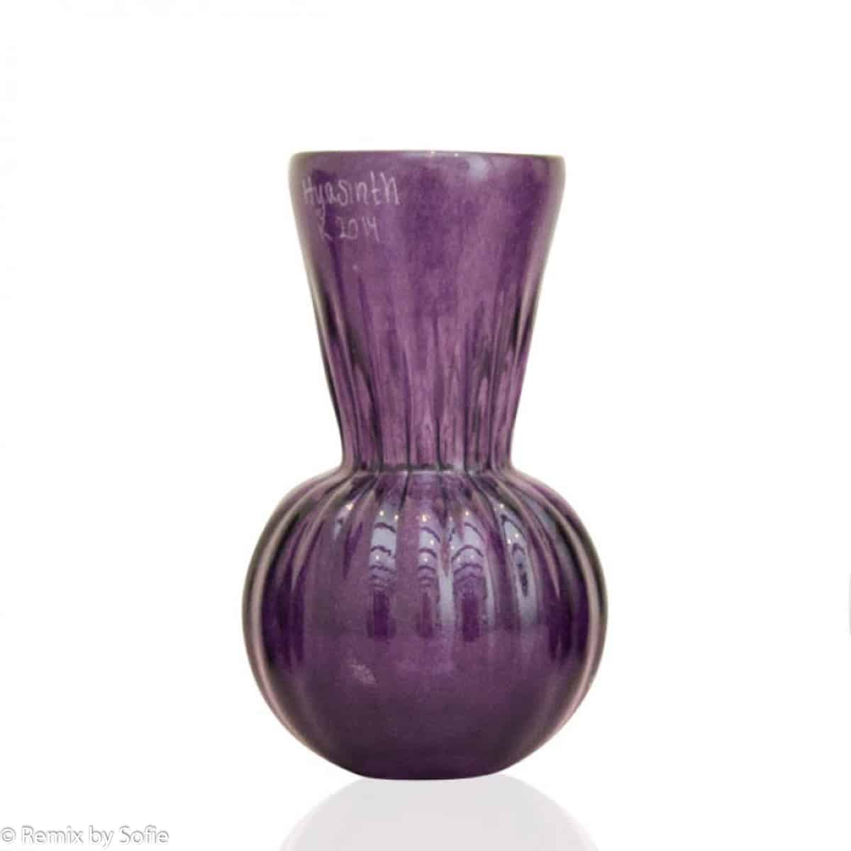 Anne Flohr keyhole vase