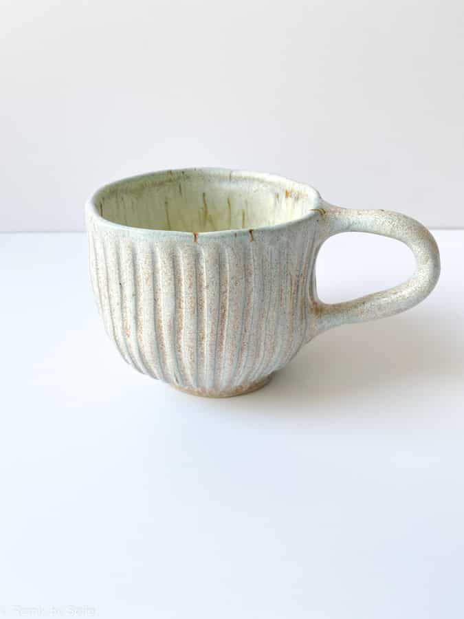 Nice cup with wide grooves in mint blue, cup in mint, ceramic cup, ceramic cups, yellow cup, remix by Sophie, mia lime birch.