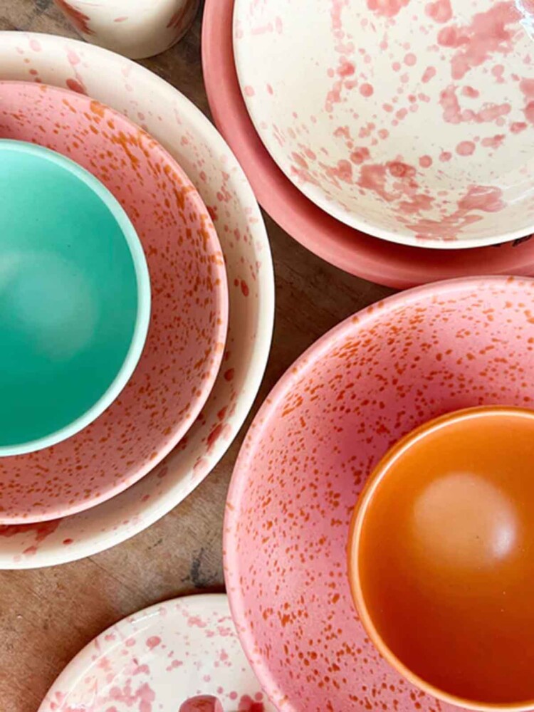 christian plate, confetti color rio, home decor, familiarna, remix by sofie, service, table setting, ceramics, handmade ceramics, plate, bowls