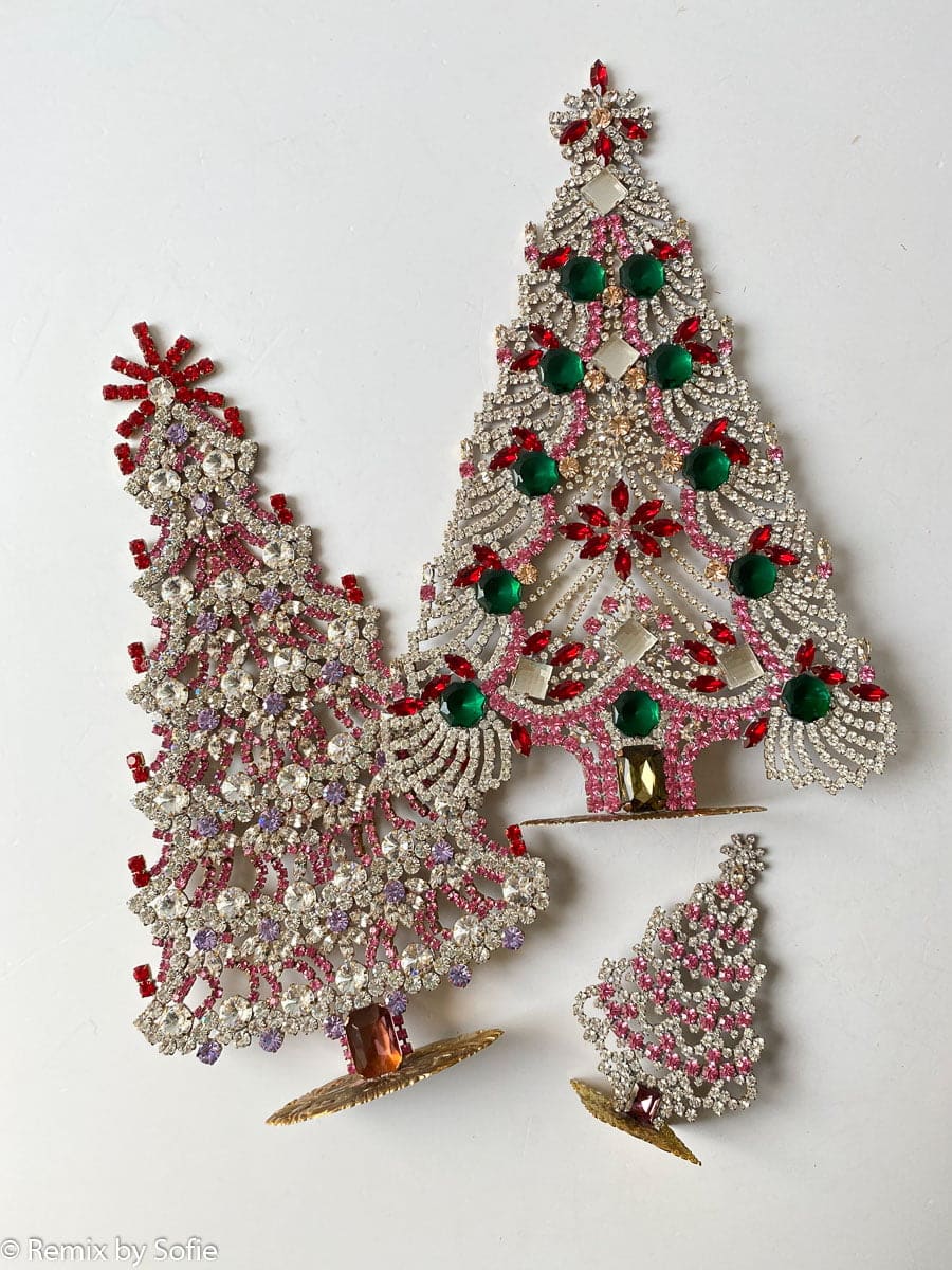 Christmas tree in rhinestone, rhinestone Christmas tree, vintage Christmas tree, Czech Christmas trees, Czech Christmas tree, Christmas ornaments.