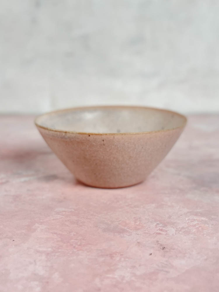 ceramic bowl, island bowl in ceramics in Bornholm's ceramic factory