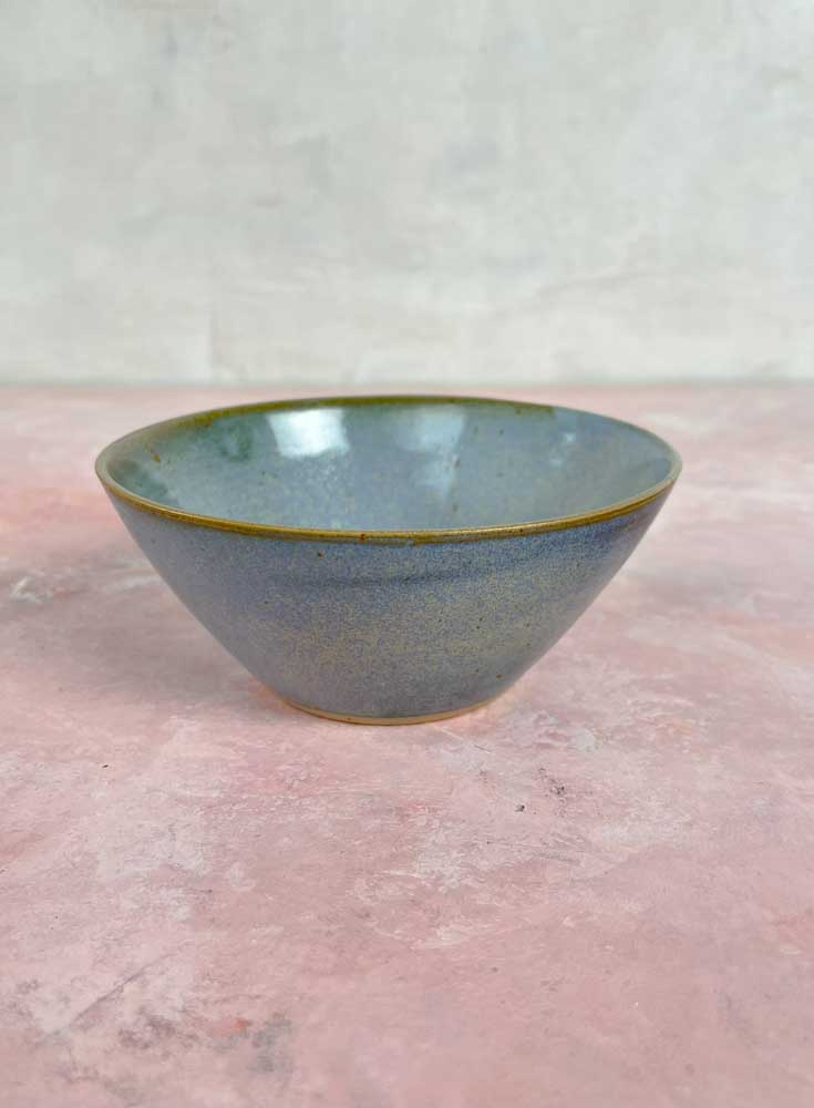 ceramic bowl, island bowl in ceramics in Bornholm's ceramic factory in blue moss