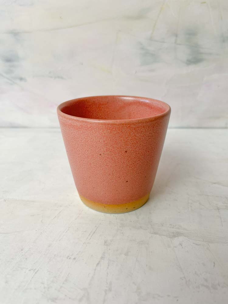ø-cup in rhubarb - Bornholm's ceramic factory