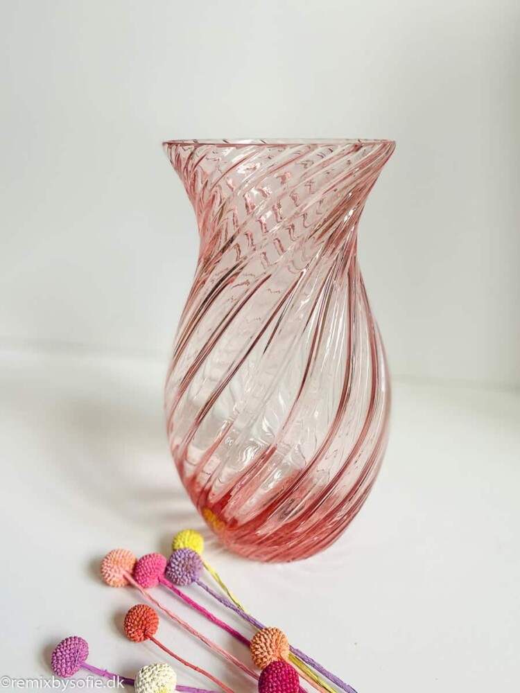 Anna von Lipa swirl vase oslo pink pink