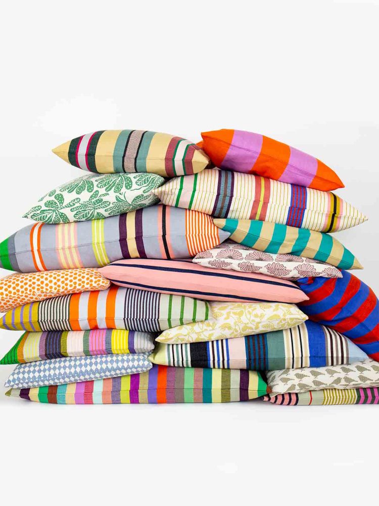 afroart pillow, handwoven pillow, handmade pillow, afroart pillow, remix by sofie, striped pillow, pillow in cotton, pillow with handwoven fabric.