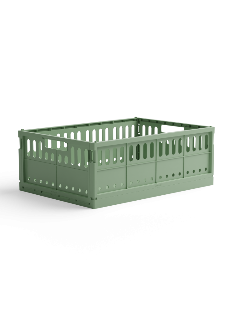 storage boxes in recycled plastic, made crate, stackable boxes, aykassa, hay boxes, remix by Sofia.