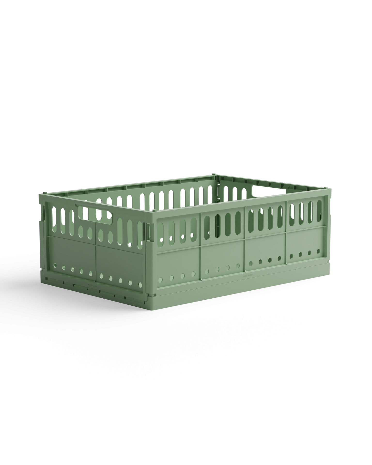 storage boxes in recycled plastic, made crate, stackable boxes, aykassa, hay boxes, remix by Sofia.