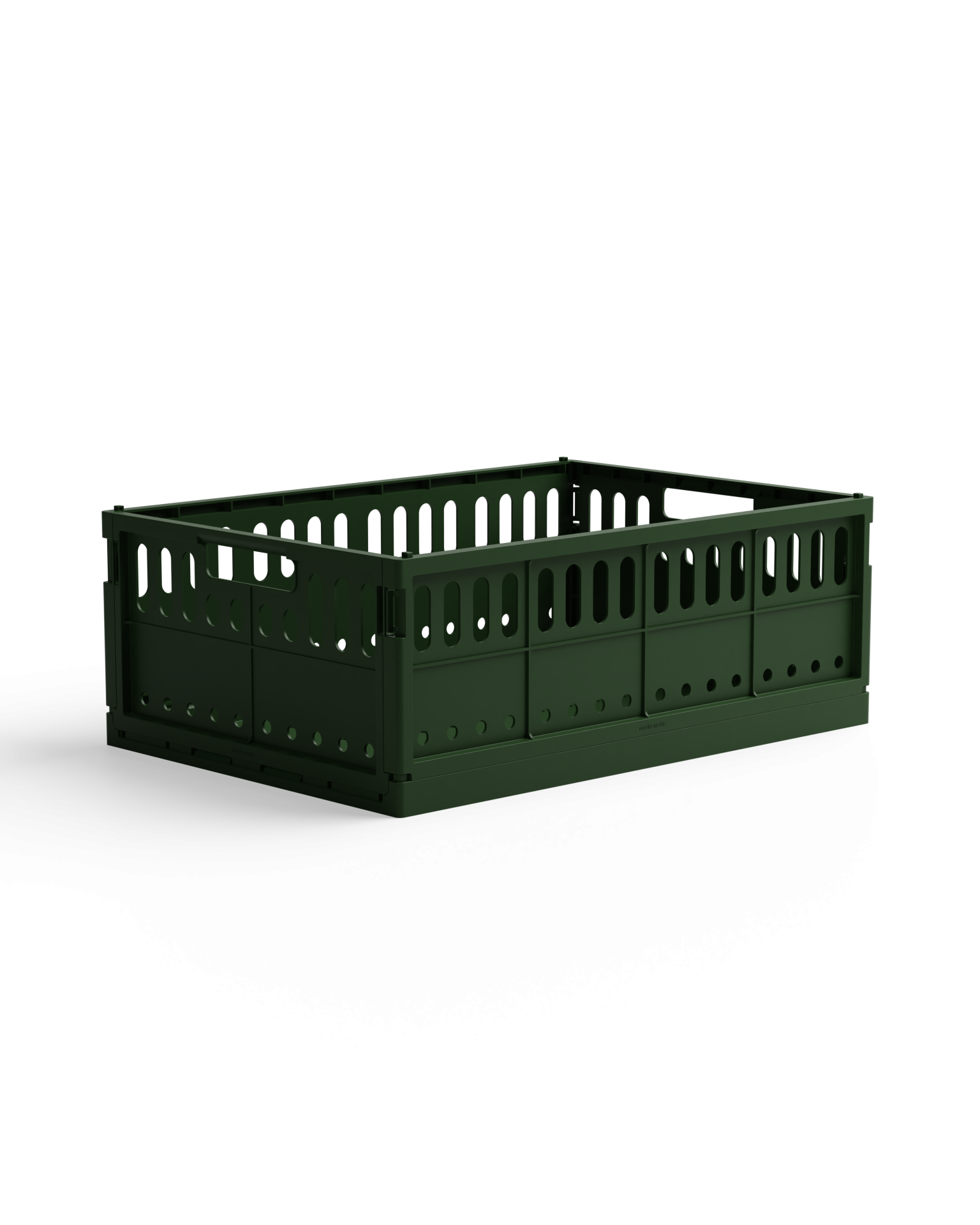 storage boxes in recycled plastic, made crate, stackable boxes, aykassa, hay boxes, remix by Sofia.