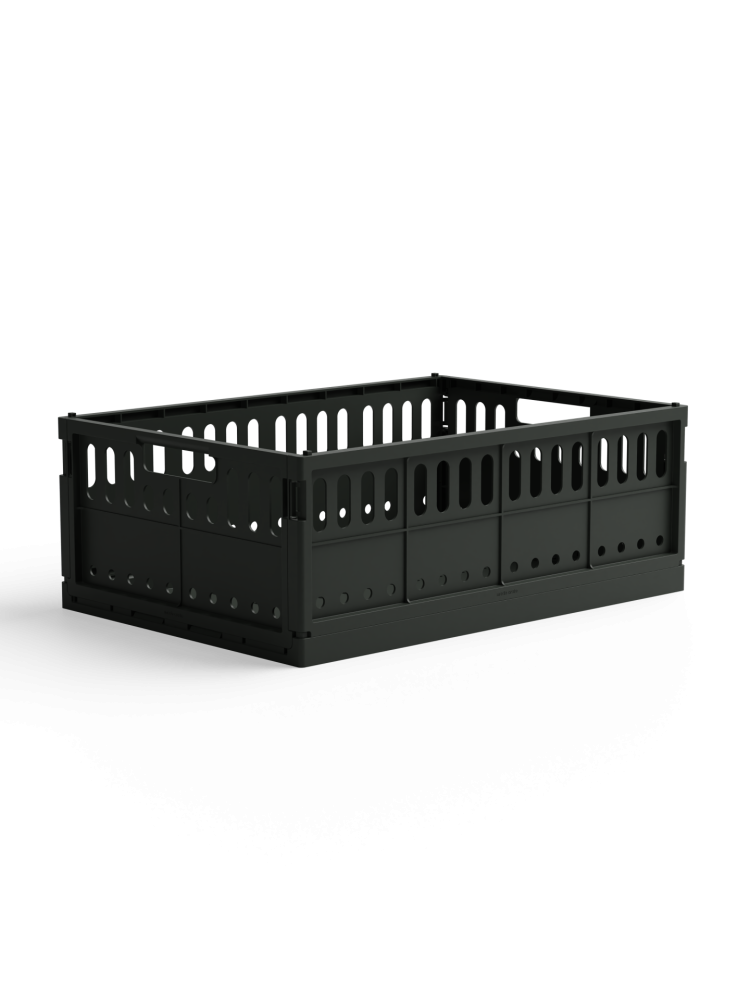 storage boxes in recycled plastic, made crate, stackable boxes, aykassa, hay boxes, remix by Sofia.