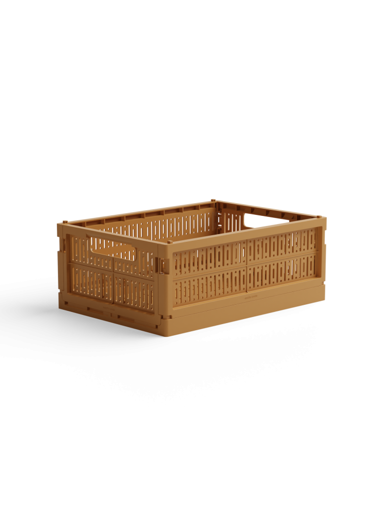 storage boxes in recycled plastic, made crate, stackable boxes, aykassa, hay boxes, remix by Sofia, 100% recycled plastic.