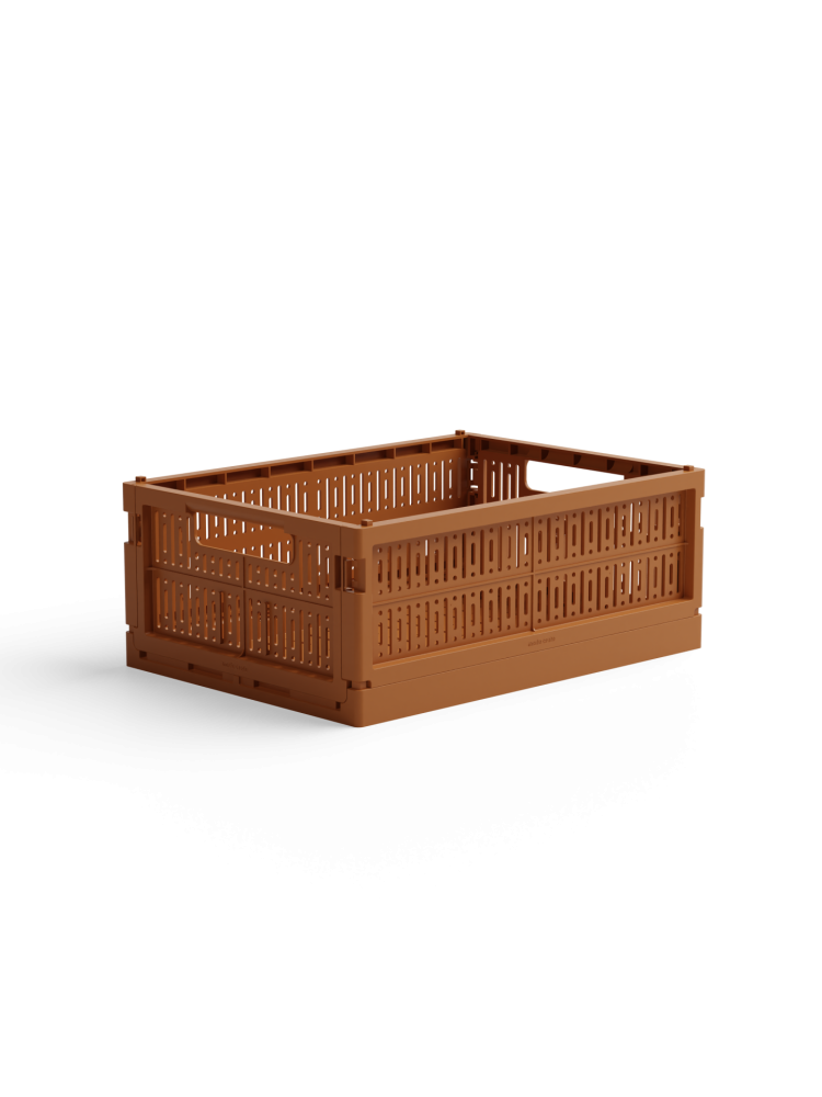 storage boxes in recycled plastic, made crate, stackable boxes, aykassa, hay boxes, remix by Sofia, 100% recycled plastic.