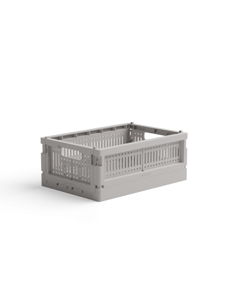 storage boxes in recycled plastic, made crate, stackable boxes, aykassa, hay boxes, remix by Sofia, 100% recycled plastic.