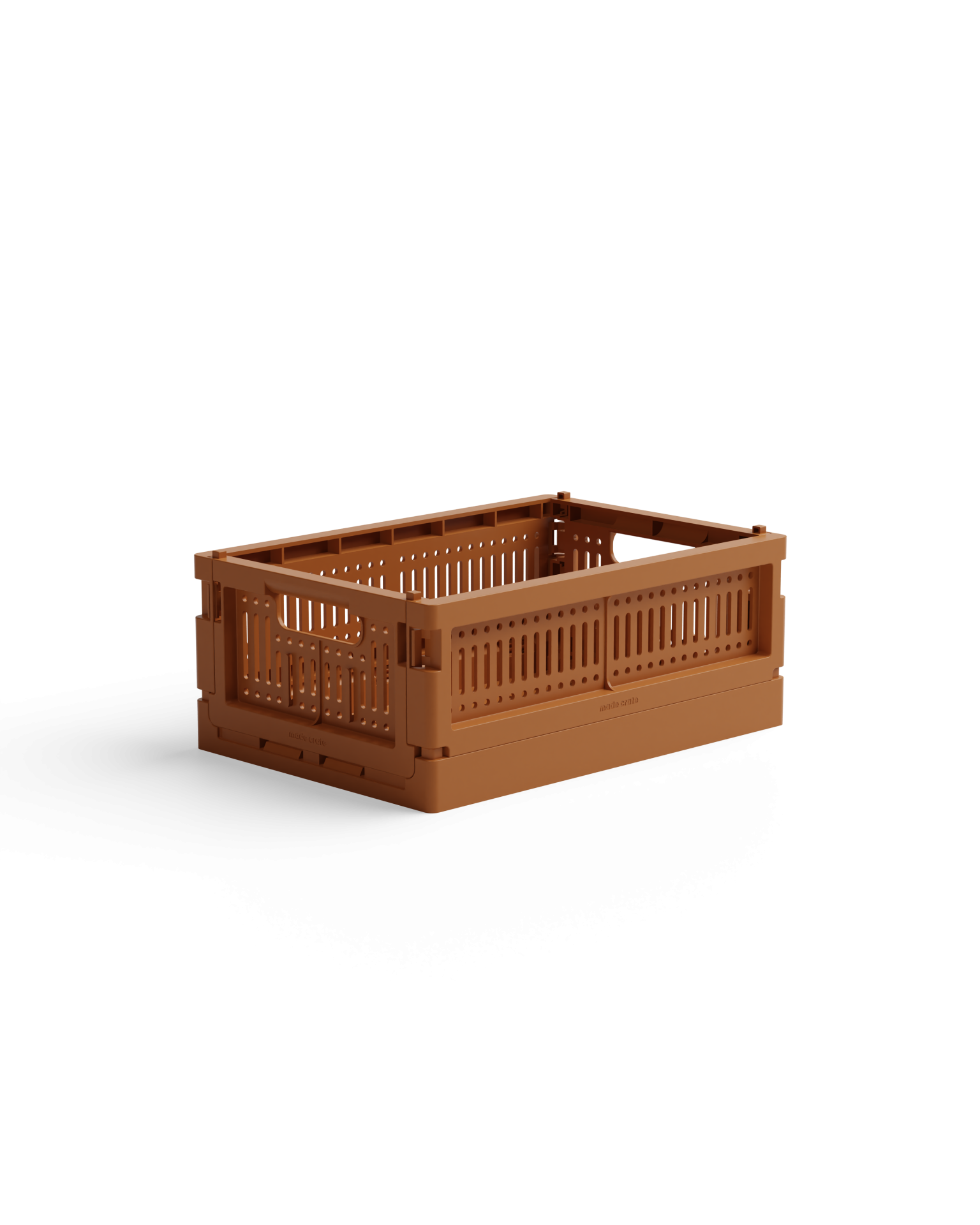 storage boxes in recycled plastic, made crate, stackable boxes, aykassa, hay boxes, remix by Sofia, 100% recycled plastic.