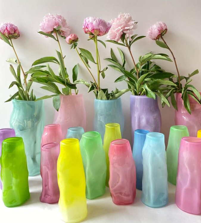 marie retpen vase, vases, flowers vase, mouth blown glass, flower mouth blown vase, curl vase, vase in organic form, curled vase, remix by sofie