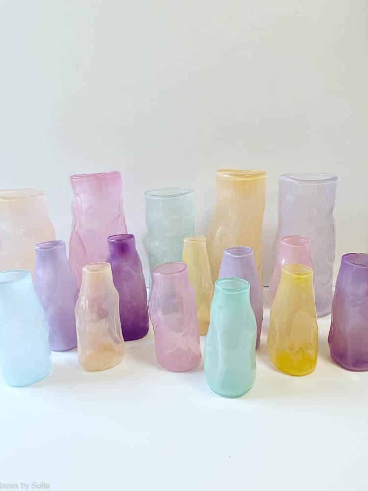 Marie Retpen vase, vases, flower vase, mouth-blown glass, flower mouth-blown vase, curl vase, vase in organic form,