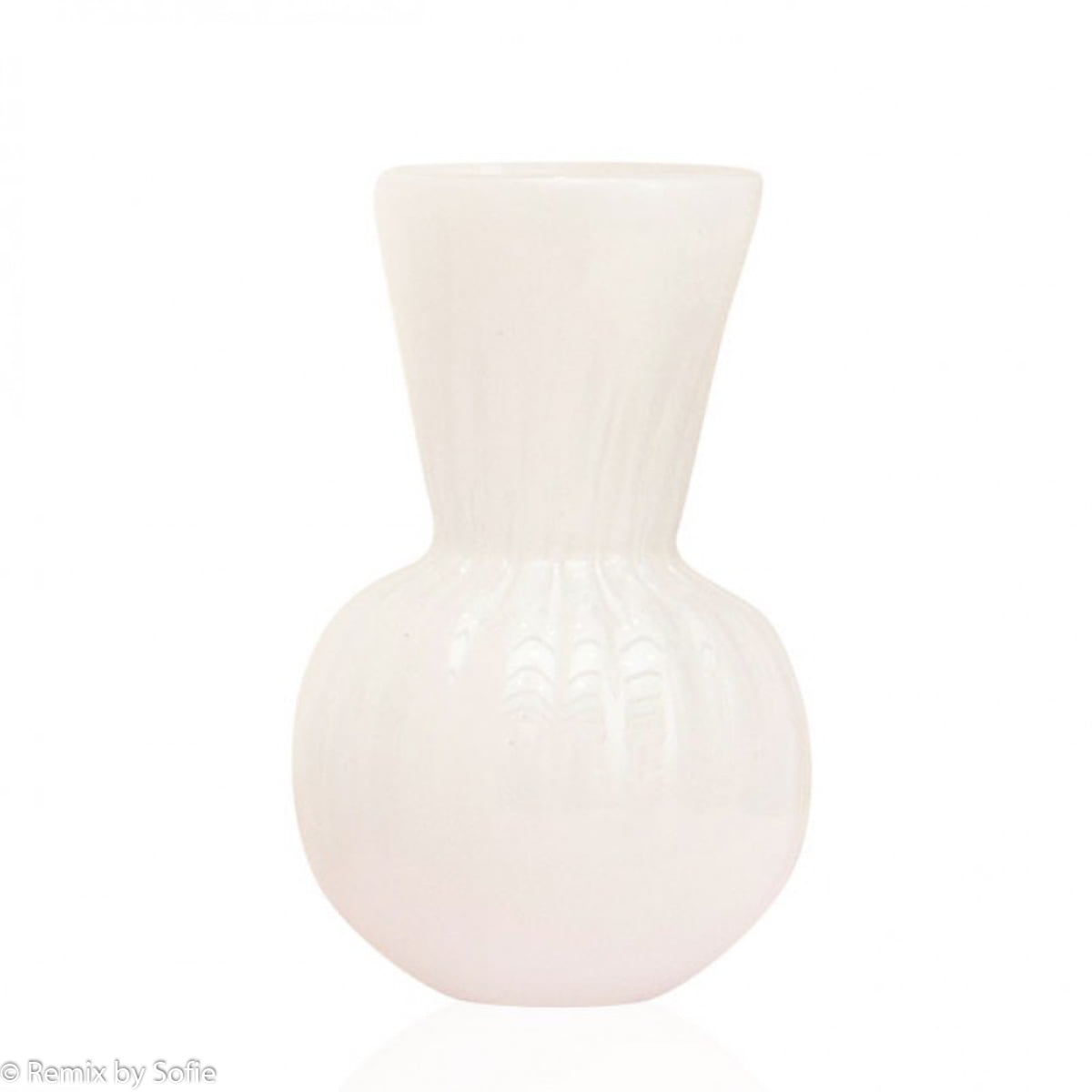 Anne Flohr keyhole vase