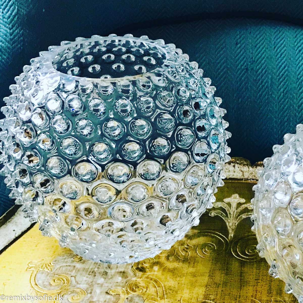 Porcupine vase in ready-made
