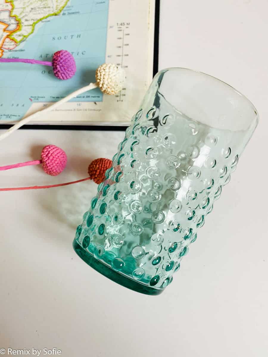 anna von lipa, anna von lipa hedgehog glass, hedgehog glass, water glass, drinking glass, glass in hedgehog glass, beryl glass.