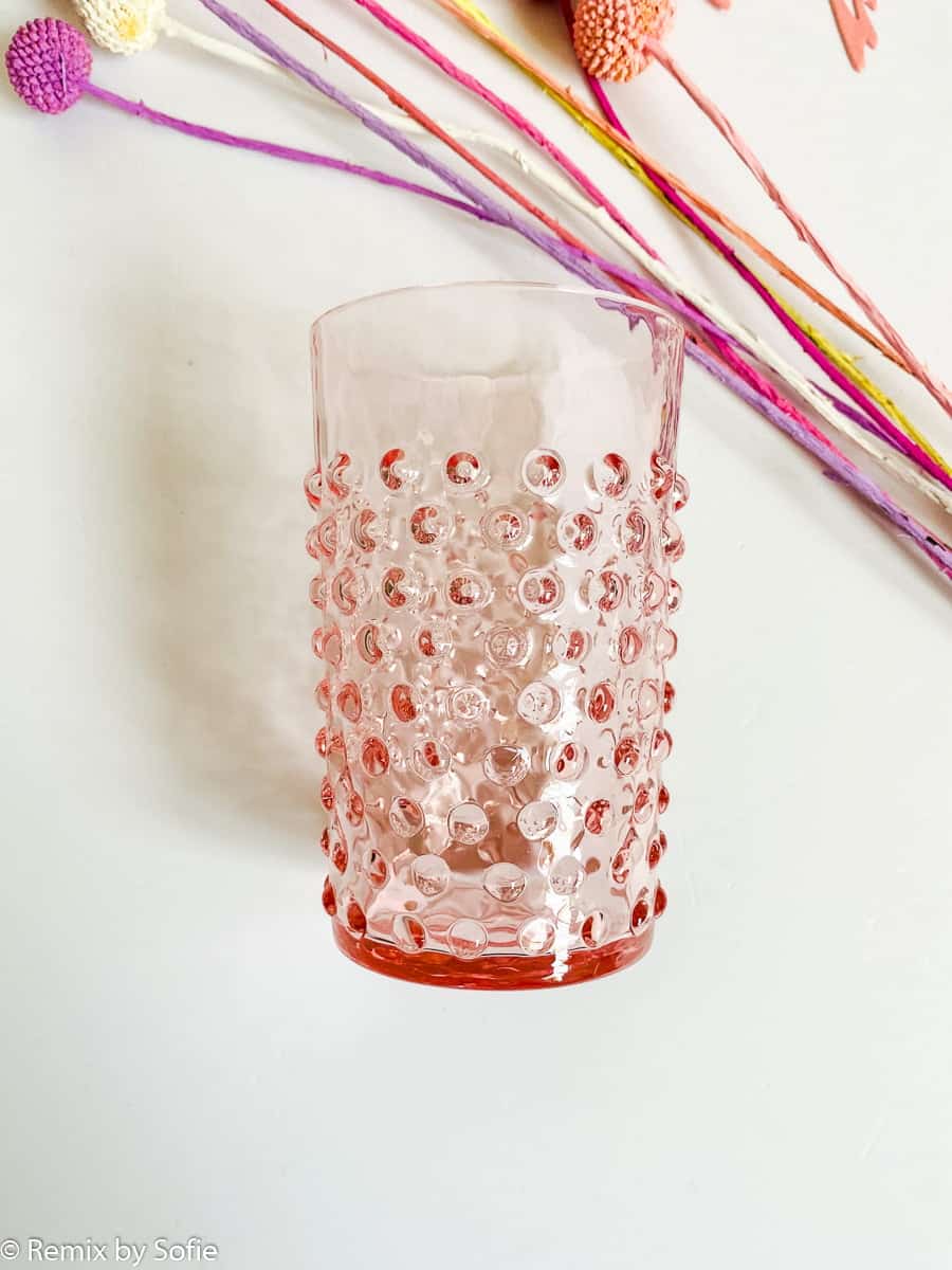 hedgehog glass in pink