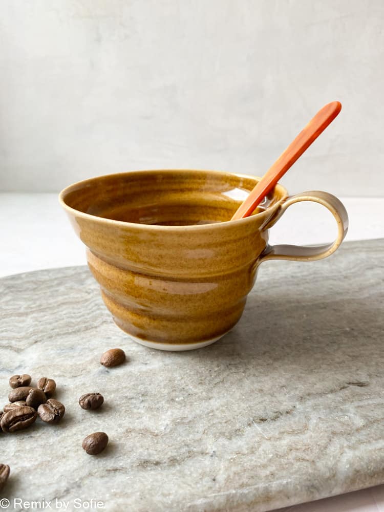 rikke maglesen ceramics, porcelain cup, coffee cup, cup, pastel-colored cup, coffee cup, tea cup.