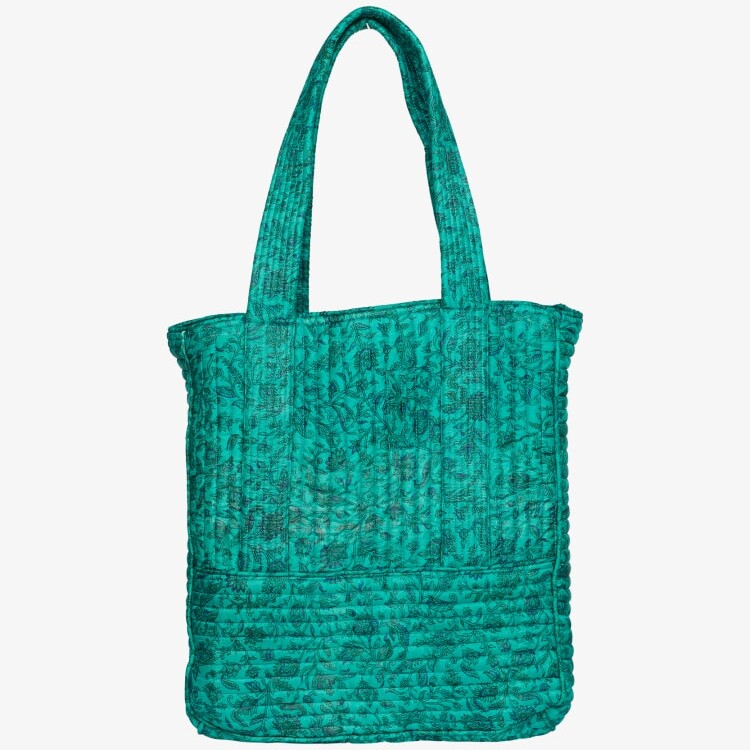 remix by sofie, sissel edelbo, bag, tote bag, maxi tote bag, silk tote bag, silk bag, sophia tote bag, sophia silk bag.