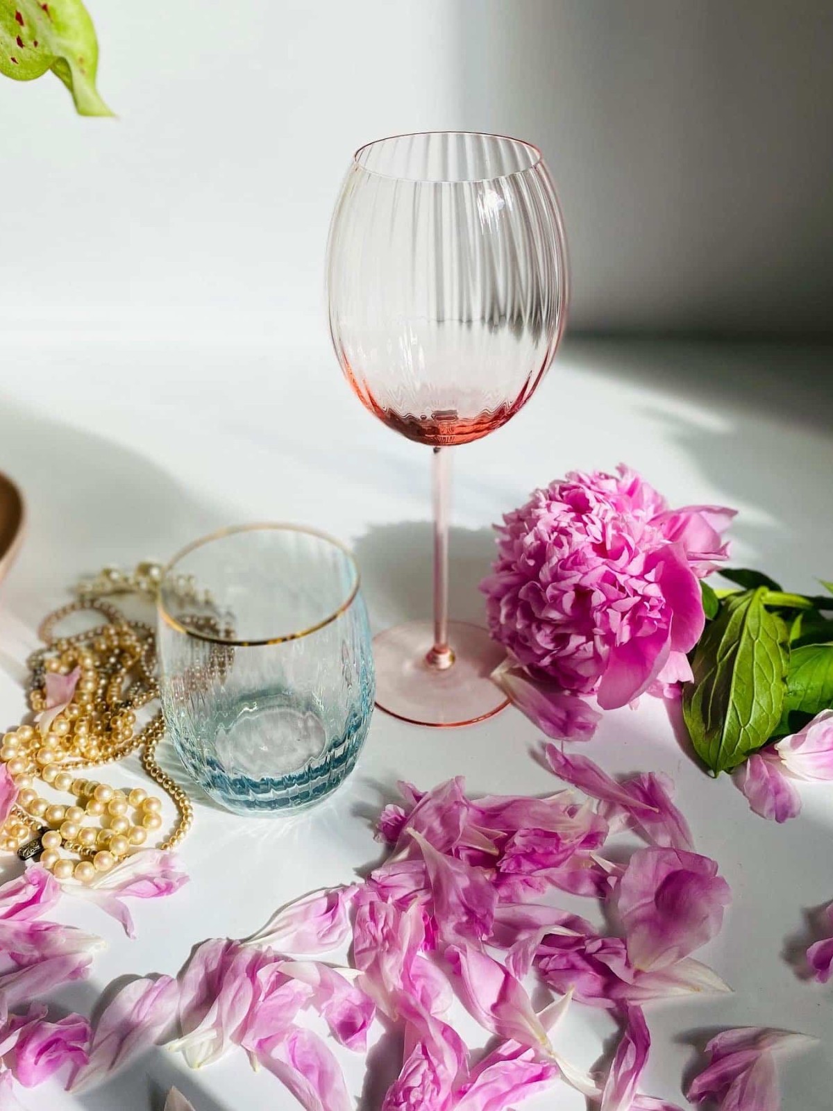 bamboo wine glasses, wine glasses, white wine glasses, mouth-blown white wine glasses, anna von lipa