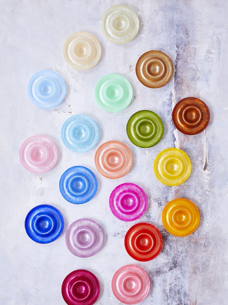 home sohne eggcups, colored eggcups, retro eggcups, home sohne, spoons in color, colored fråver, egg spoons, longdrink spoons, tablespoon, salt spoon, teaspoon, remix by sofie