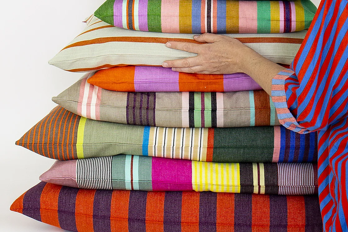 Pillows & blankets