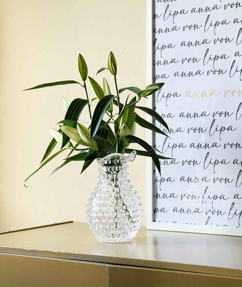 blonde vase, laze vase, anna von lipa, remix by Sophie, anna von lipa glass, mouth blown glass, handblown glass, glass, stained glass,