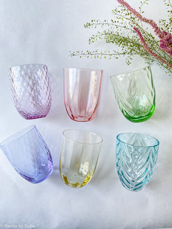 Anna von lipa, Remix by Sofie, Anna von lipa glass, handblown glass, handblown glass, drinking glass, water glass, colored glass, mix and mattck glass, mix & mattck glass, tumbler, wawe glass, swirl glass, harlequin glass, spiral glass, bamboo glass, olive glass, table cover, anna von lipa glass, anna von lipa retailer