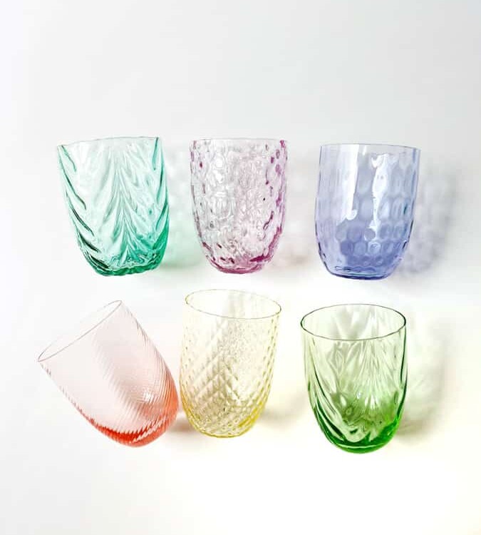 Anna von lipa, Remix by Sofie, Anna von lipa glass, handblown glass, handblown glass, drinking glass, water glass, colored glass, mix and mattck glass, mix & mattck glass, tumbler, wawe glass, swirl glass, harlequin glass, spiral glass, bamboo glass, olive glass, table cover, anna von lipa glass, anna von lipa retailer