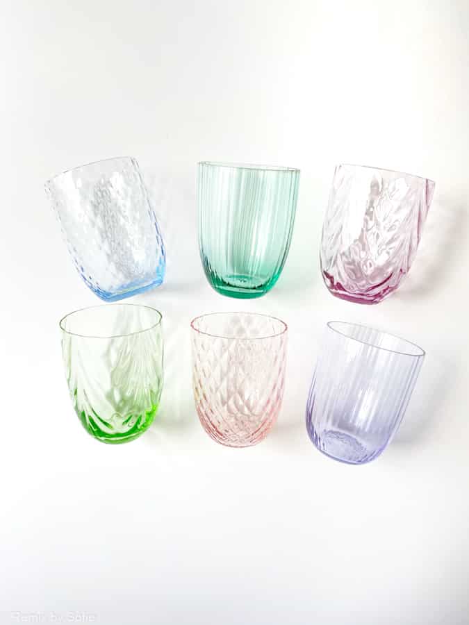 Anna von lipa, Remix by Sofie, Anna von lipa glass, handblown glass, handblown glass, drinking glass, water glass, colored glass, mix and mattck glass, mix & mattck glass, tumbler, wawe glass, swirl glass, harlequin glass, spiral glass, bamboo glass, olive glass, table cover, anna von lipa glass, anna von lipa retailer