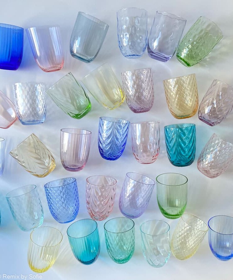 Anna von lipa, Remix by Sofie, Anna von lipa glass, handblown glass, handblown glass, drinking glass, water glass, colored glass, mix and mattck glass, mix & mattck glass, tumbler, wawe glass, swirl glass, harlequin glass, spiral glass, bamboo glass, olive glass, table cover, anna von lipa glass, anna von lipa retailer