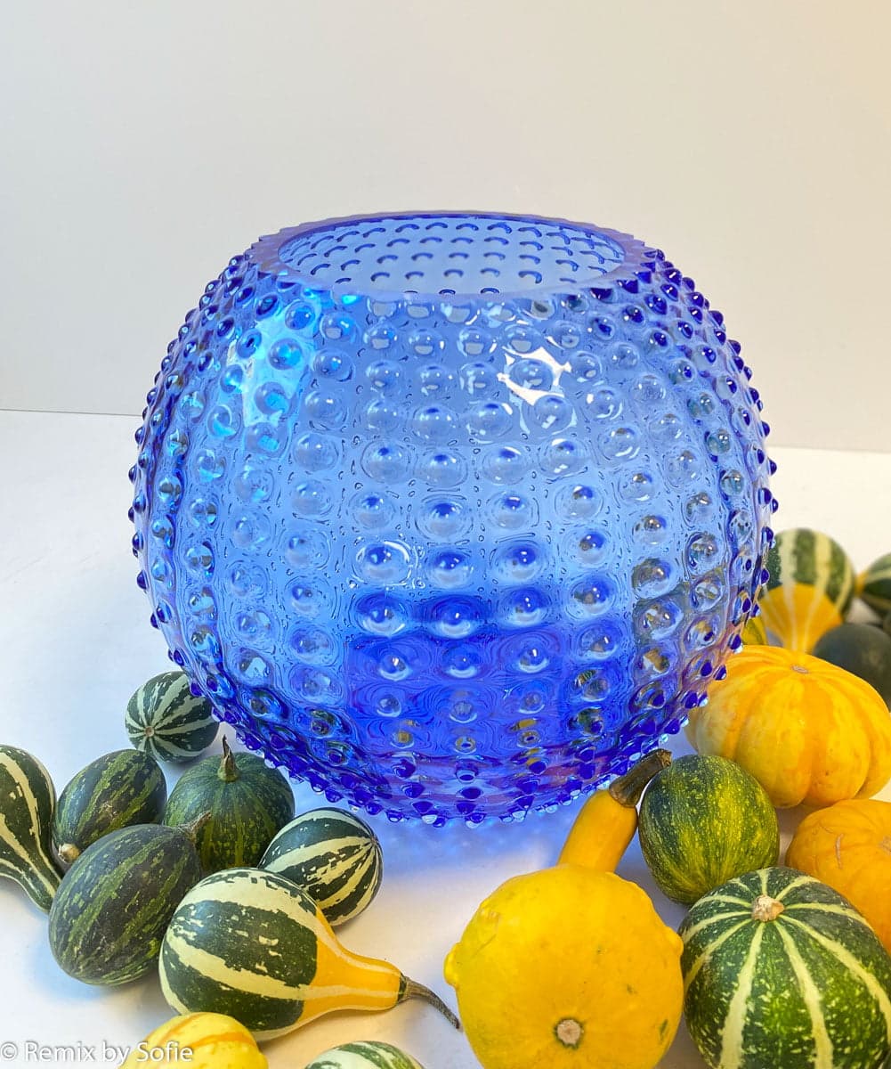 Anna von Lipa, vase, flower vase, flower vase, hedgehog vase, hedgehog vase, hedgehog glass, hedgehog glass vase, hobnail, flower vase.