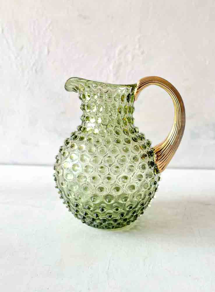 Anna von Lipa porcupine pot in 2 litres of olive green with a gold handle