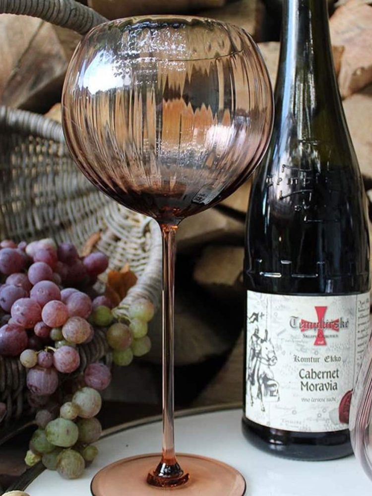 Anna von Lipa wine glass, red wine glass, wine glass, mouth blown wine glass, brown wine glass, Lyon wine glass.