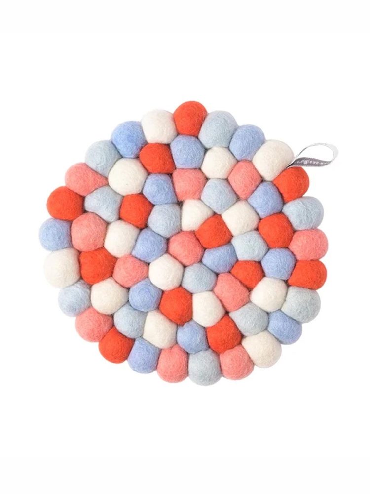 heat holder, aveva, heat, tablecloths, pot and pan burettes, remix by Sofia.