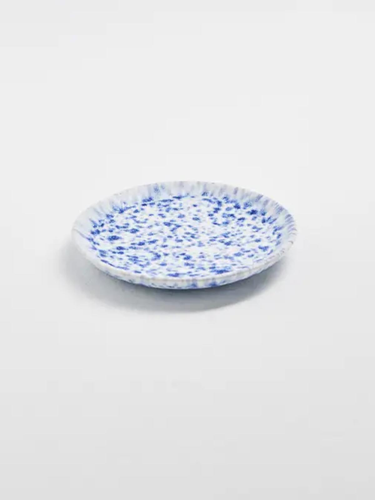 cake dish, dish on foot, dish for cakes, oval dish, cloud cup, cup with clouds, cloud cup, coffee mug, ceramic cup, coffee cup, egg back home party collection, remix by sofie confetti series,